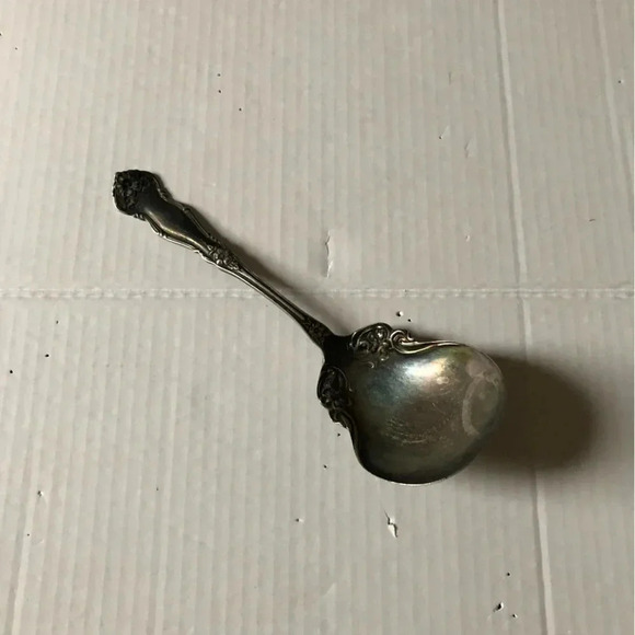 Antique Wm Rogers & Son Serving Spoon - Picture 1 of 8